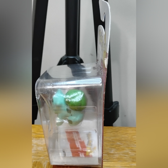 Pokémon  DIGLETT AND Bulbasaur  Battle Figure 2 Pack - Picture 2 of 5